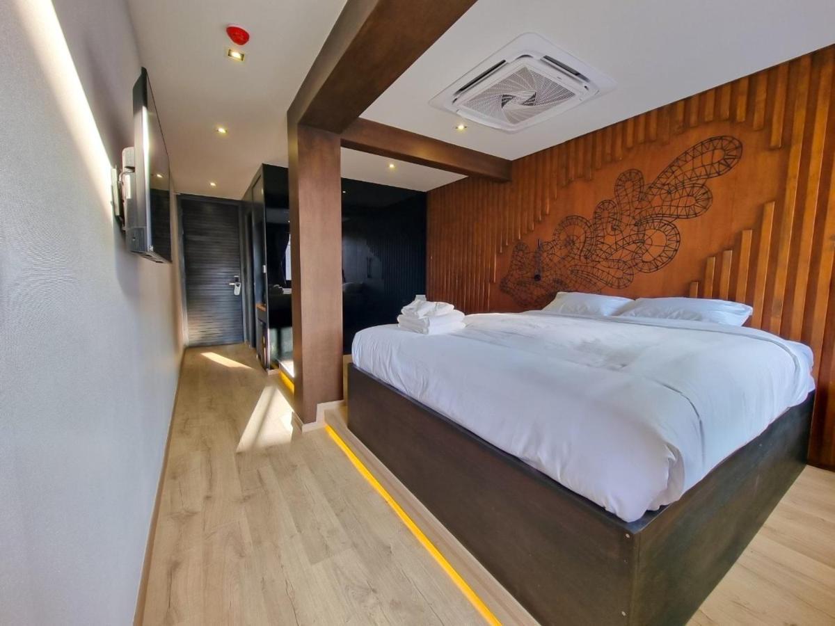 The Nhorm Hotel Ratchada Bangkok Luaran gambar