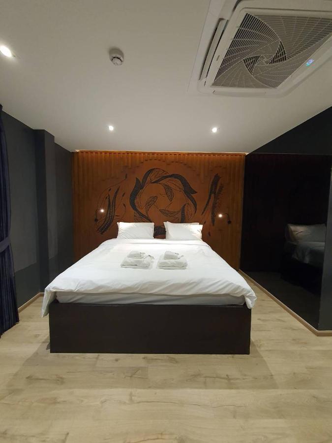 The Nhorm Hotel Ratchada Bangkok Luaran gambar